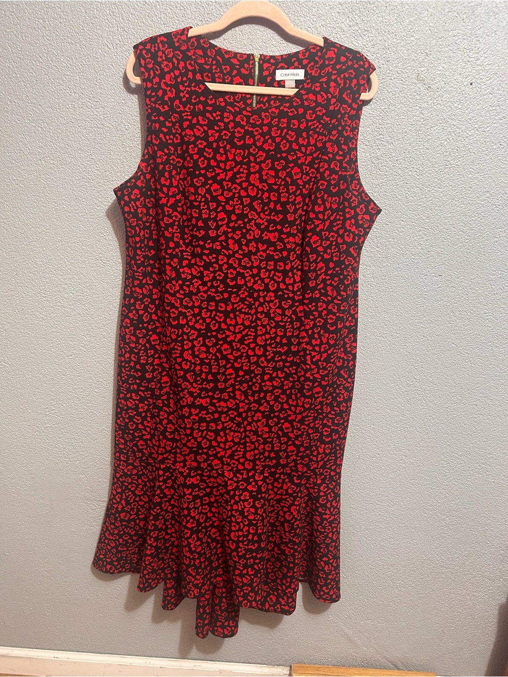 NWOT Calvin Klein red and black leopard print dress with ruffled hem size 16w